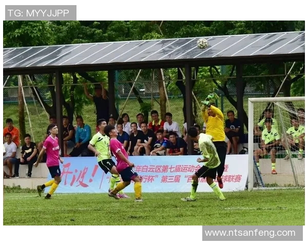 广州羽毛球队在城市联赛中以84分稳居榜首展现强劲实力