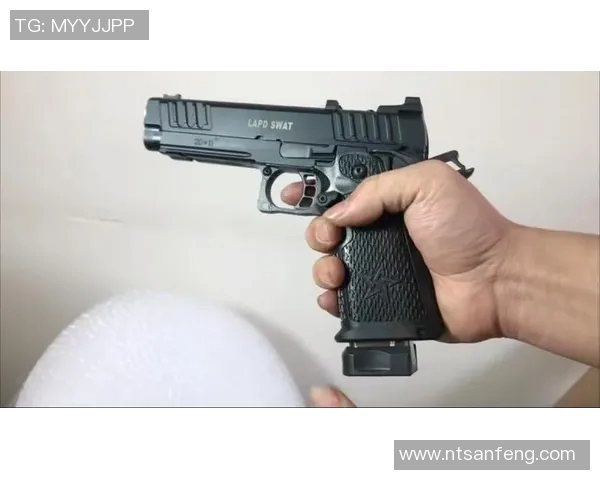 成都网球队快攻革新之路探秘：技术与战术的完美结合